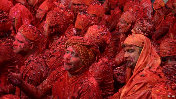 Lễ hội Holi đầy màu sắc ở Ấn Độ
