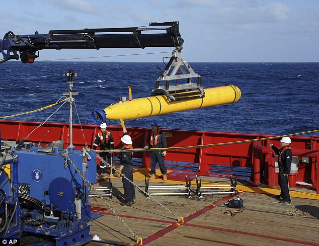 Đã tìm thấy hộp đen của MH370?