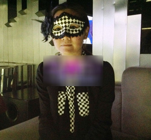 Huyền Minh X-factor được giúp vì gia cảnh khốn khó