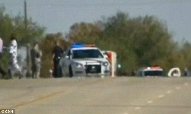 Hiện trường vụ xả súng kinh hoàng tại căn cứ quân sự của Mỹ