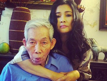 Dân mạng xúc động bài thơ của cố nhạc sỹ Thuận Yến gửi Thanh Lam