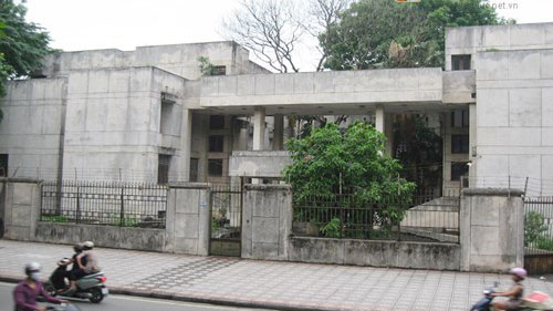 Lộ sáng sự thật sốc về nhà ma ám ở Hà Nội Lộ sáng sự thật sốc về nhà ma ám ở Hà Nội