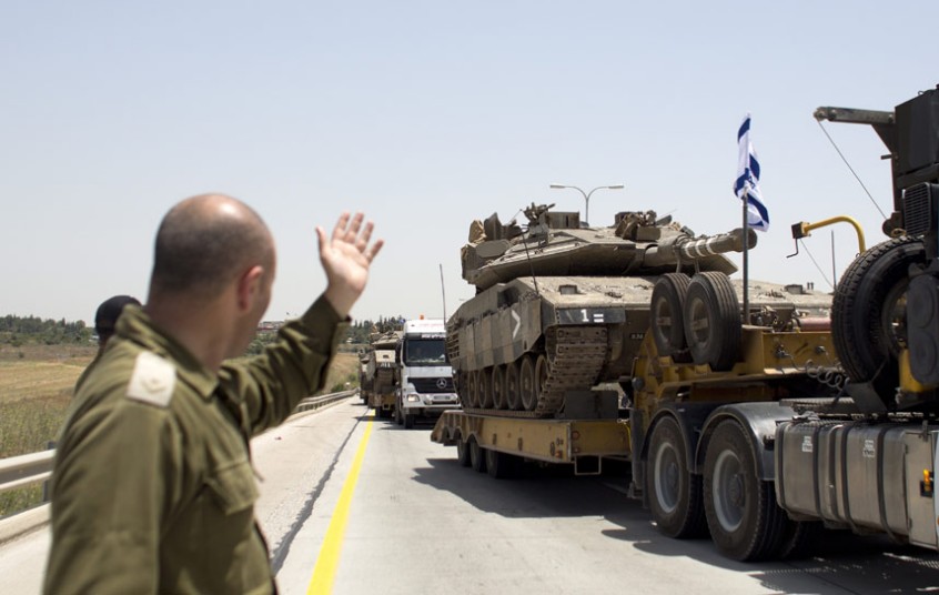 Israel điều binh sĩ đến Dải Gaza