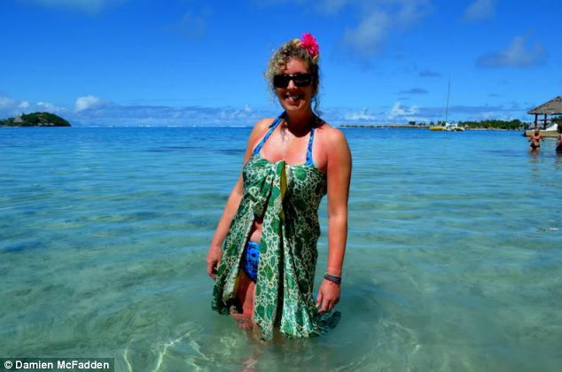 Bà vợ “bỏ” chồng con, chi gần 200 triệu...du lịch một mình