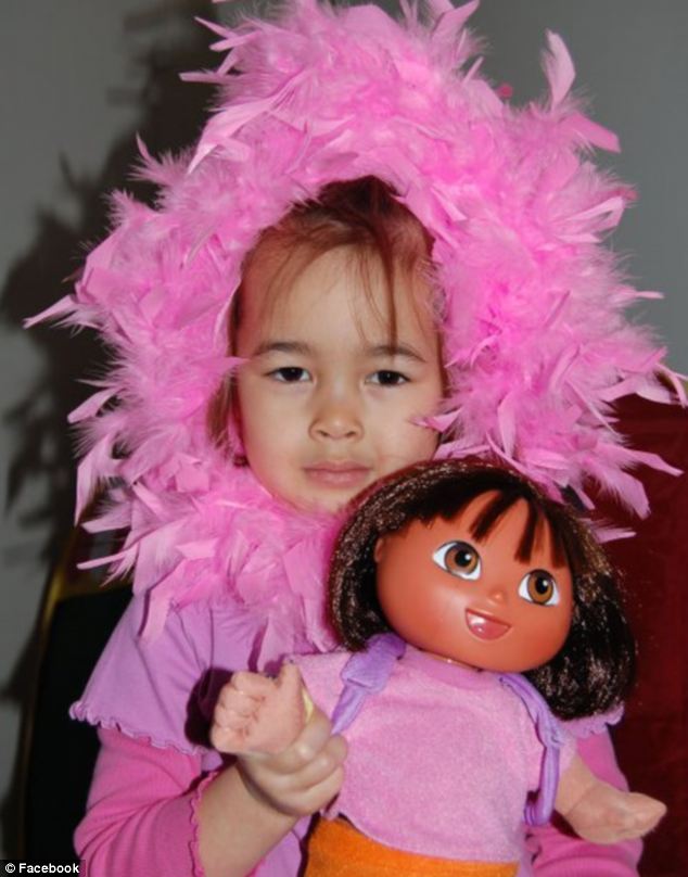 Xót xa nụ cười của những nạn nhân nhỏ tuổi trên MH17