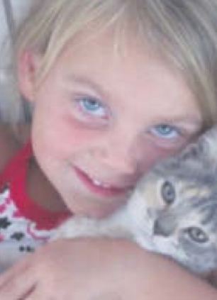 Xót xa nụ cười của những nạn nhân nhỏ tuổi trên MH17