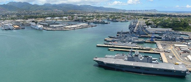 Quang cảnh tàu chiến chờ cuộc tập trận lớn nhất thế giới