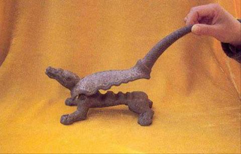 Rùng mình với những “hình phạt” phụ nữ ngoại tình