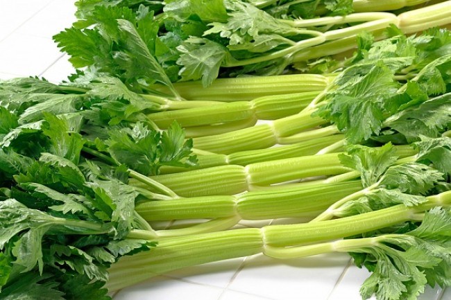 10 món ăn, đồ uống “tàn sát” tinh trùng