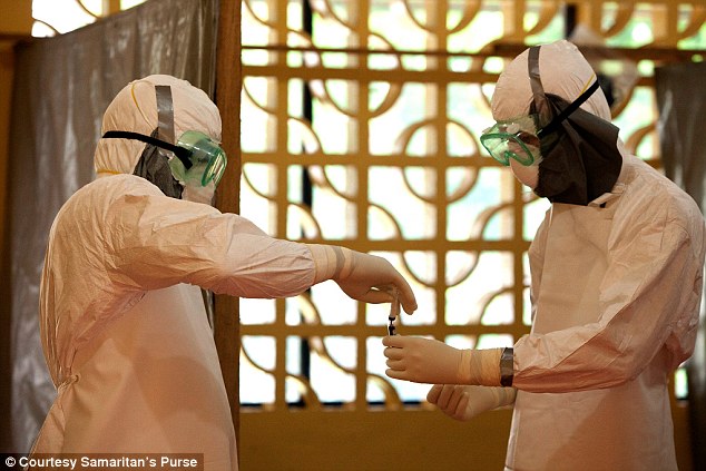 Vacxin Ebola sẽ được thử nghiệm trên người vào tháng 9 Vacxin Ebola sẽ được thử nghiệm trên người vào tháng 9