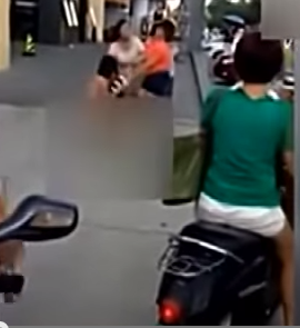 Kinh hoàng màn đánh ghen, lột trần tình địch giữa phố