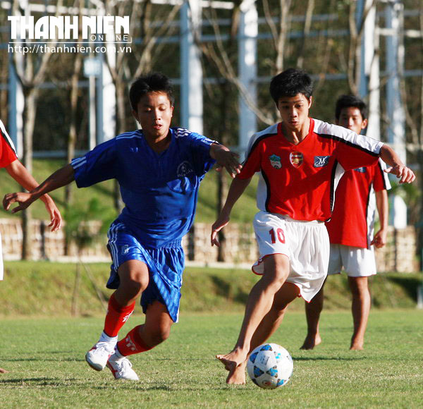 Công Phượng, Văn Toàn, Tuấn Anh thuở chân trần, hôm qua và hôm na
