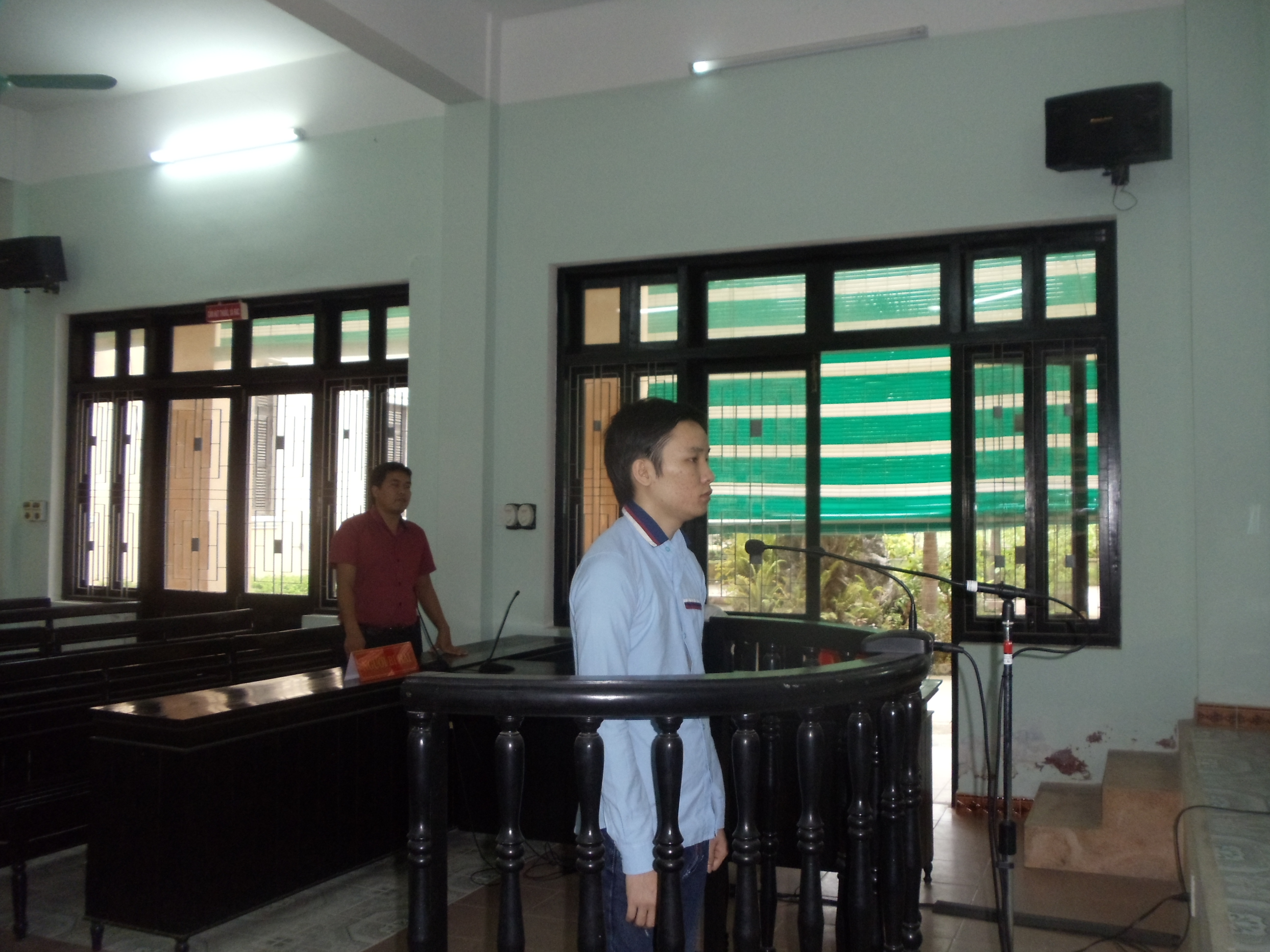 Đánh chết người vì bênh bố