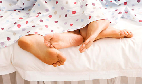 Về nữ tác giả 27 tuổi: Lấy gì để đo được “chữ trinh”? Về nữ tác giả 27 tuổi: Lấy gì để đo được “chữ trinh”?