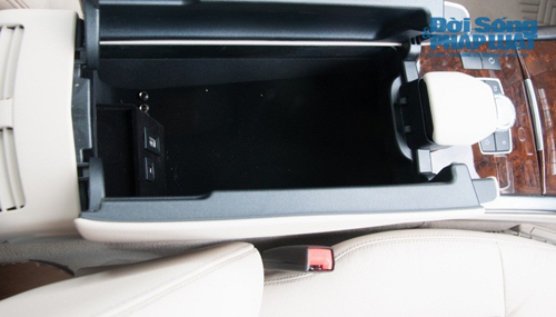 Mercedes E400 lịch lãm, sang trọng giá hấp dẫn