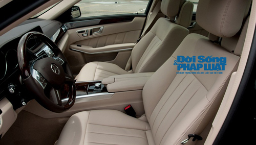 Mercedes E400 lịch lãm, sang trọng giá hấp dẫn