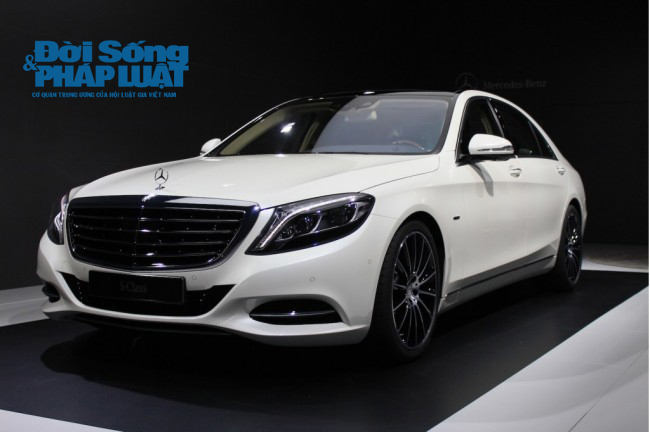 Rò rỉ Mercedes S400L Việt Nam 2014 mầu trắng