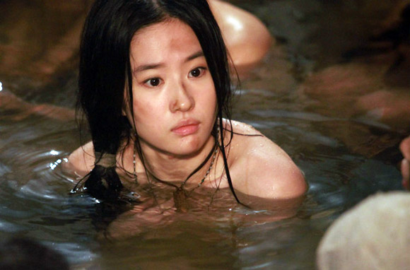 Mỹ nhân Hoa ngữ trút bỏ xiêm y nude tuyệt đẹp trên màn ảnh-3