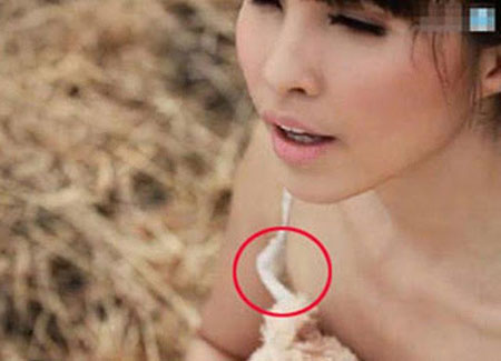 Những pha lộ nhũ hoa vùng kín hớ hênh của Sao