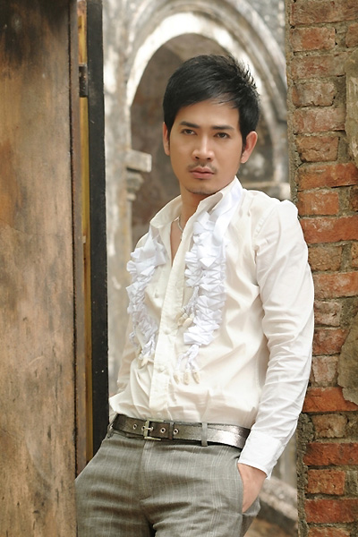 Rò rỉ clip nude trong khách sạn của Quách Thành Danh Rò rỉ clip nude trong khách sạn của Quách Thành Danh