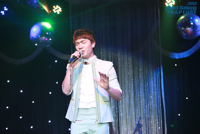 Lê Việt Anh đón sinh nhật tuổi 26 cùng 4 