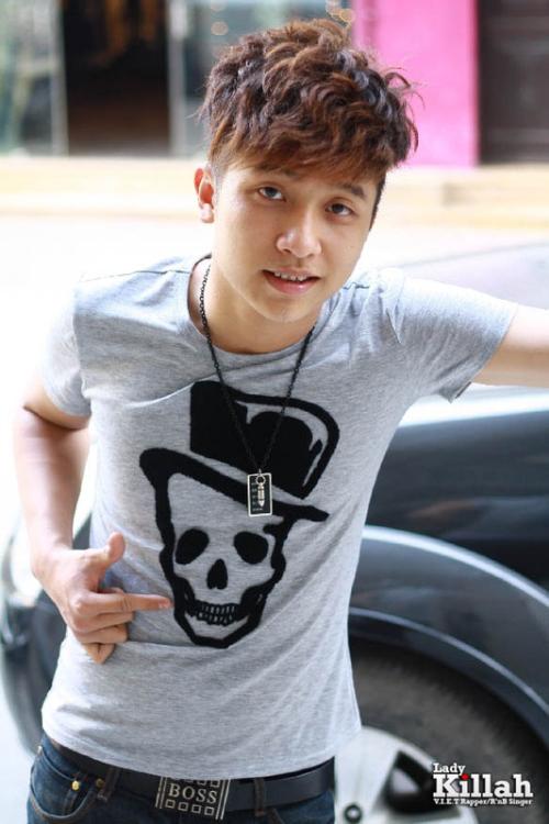 Yanbi tiếp tục xin lỗi cộng đồng LGBT