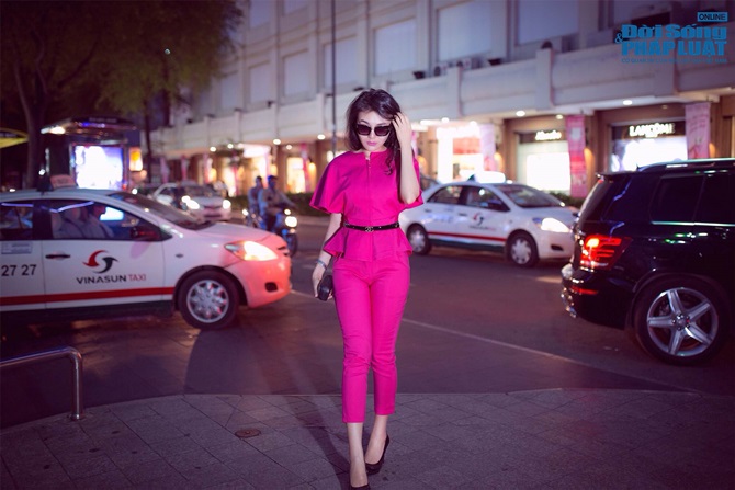 Ngắm style sành điệu như fashionista của nữ thạc sĩ