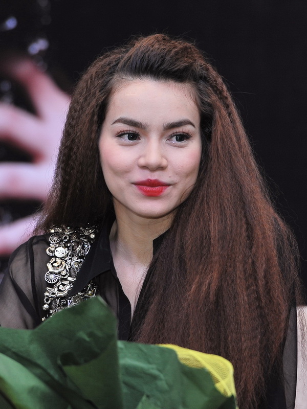 Hồ Ngọc Hà thất bại tại MTV EMA 2014