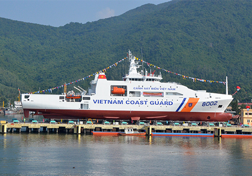 Hạ thủy tàu cảnh sát biển có sân đỗ cho trực thăng 14 tấn Hạ thủy tàu cảnh sát biển có sân đỗ cho trực thăng 14 tấn