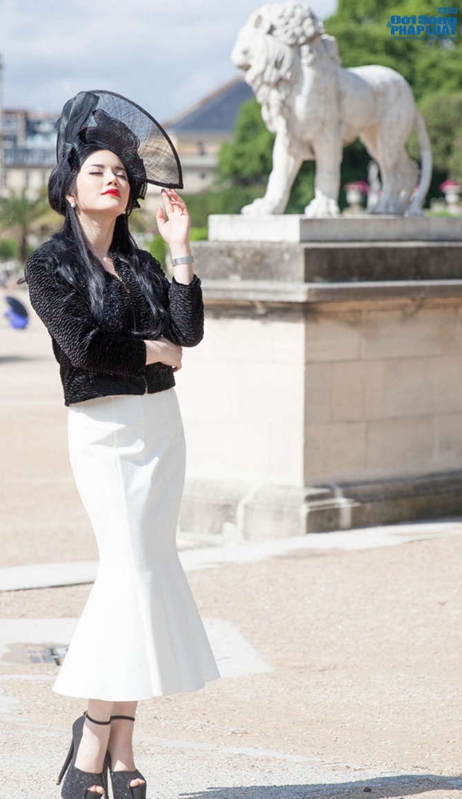 Lý Nhã Kỳ đẹp kiêu kỳ, quyền quý với phong cách công nương