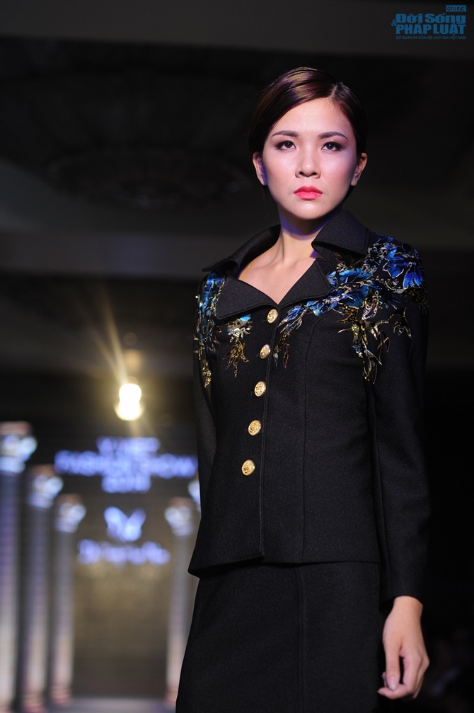Dàn sao hội tụ trong Ý - Việt Fashion show 2014
