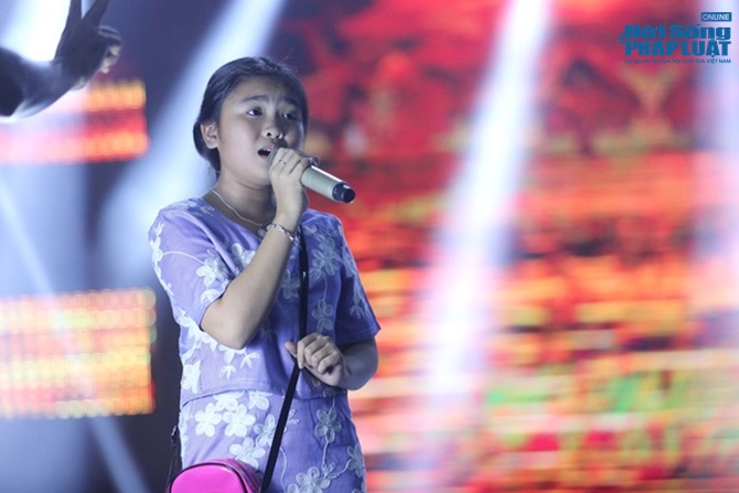 Hé lộ hình ảnh Đan Trường, Thiện Nhân tập luyện trước liveshow