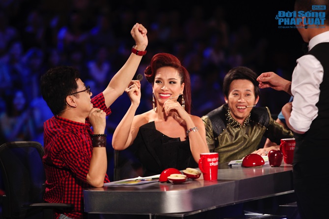 Vietnam’s Got Talent: Huy Tuấn bị thí sinh 