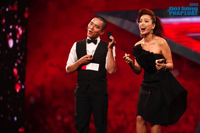 Vietnam’s Got Talent: Huy Tuấn bị thí sinh 