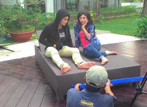 Thu Trang, Khương Ngọc làm clip 