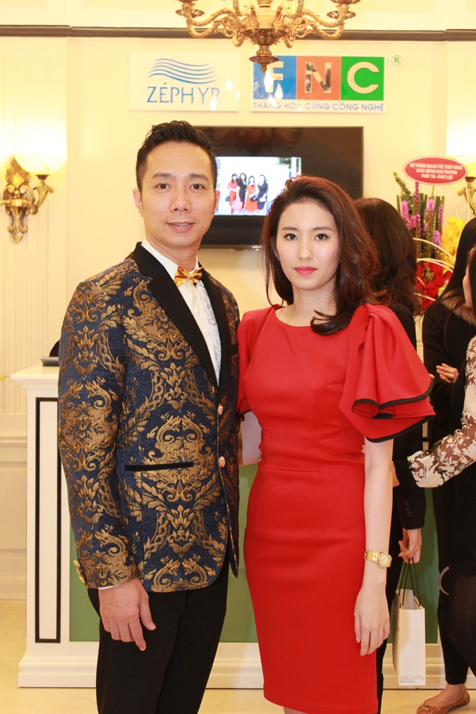 NTK Đỗ Trịnh Hoài Nam “đọ vàng” với ca sỹ Đàm Vĩnh Hưng