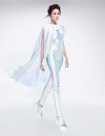 Thanh Hằng hóa cư dân đến từ tương lai Thanh Hằng hóa cư dân đến từ tương lai