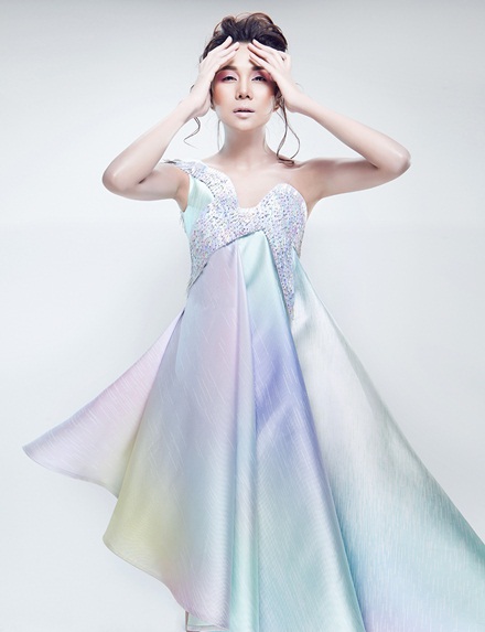 Thanh Hằng hóa cư dân đến từ tương lai Thanh Hằng hóa cư dân đến từ tương lai