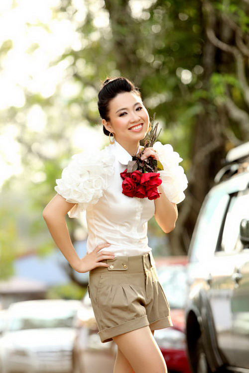 Những cô nàng độc thân đắt giá làng phim Việt Những cô nàng độc thân đắt giá làng phim Việt