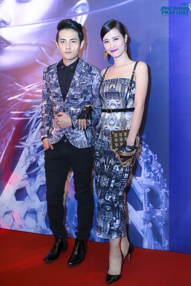 Trang Trần - Đông Nhi: Môi thâm, môi tím vẫn xinh đẹp cá tính