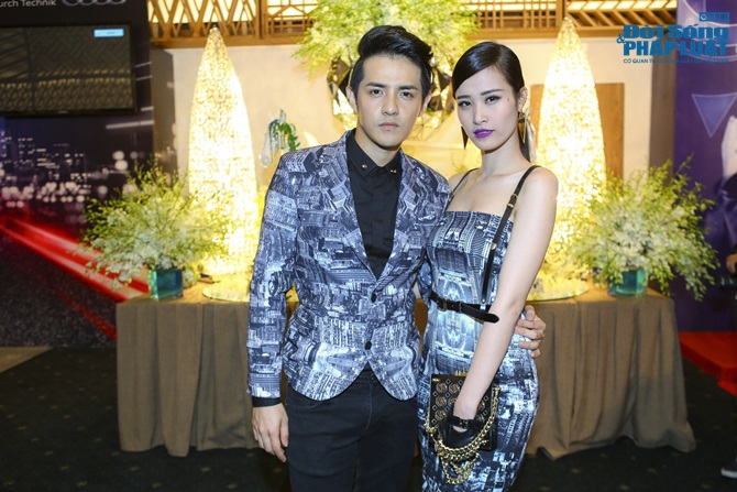 Trang Trần - Đông Nhi: Môi thâm, môi tím vẫn xinh đẹp cá tính