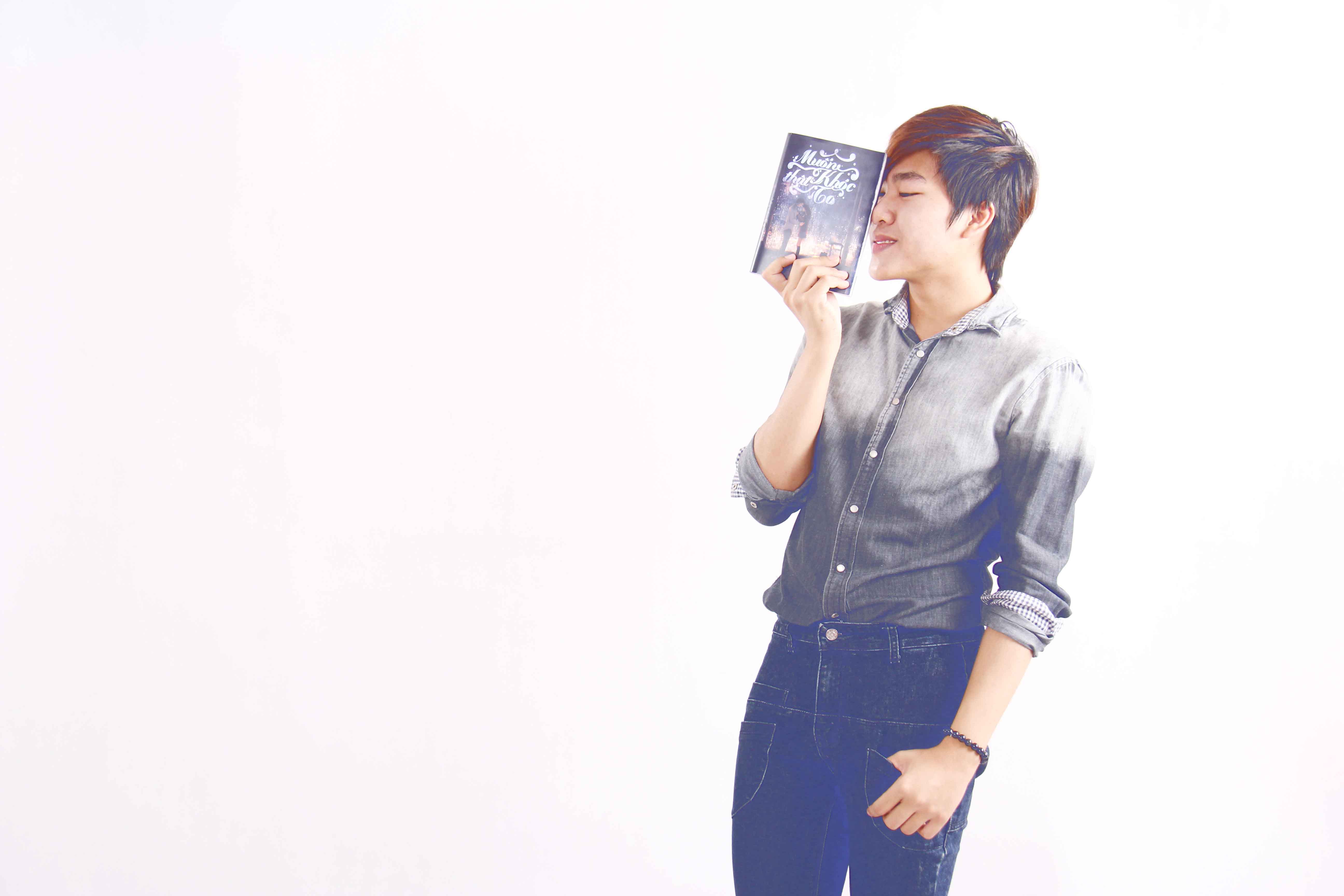 Sơn Paris ra mắt tiểu thuyết 16+ “mở đường” cho ngôn tình Việt