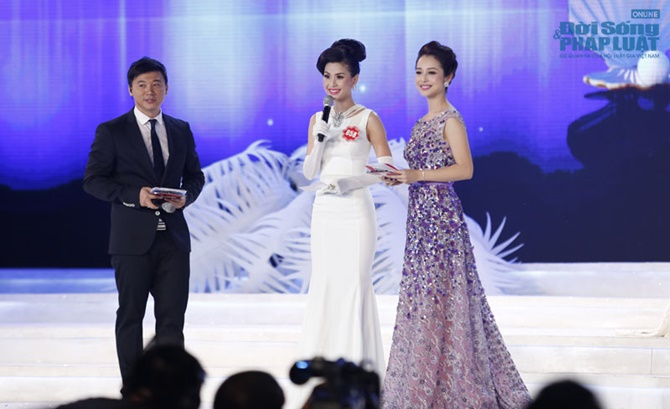 Nguyễn Cao Kỳ Duyên đăng quang ngôi vị Hoa hậu Việt Nam 2014