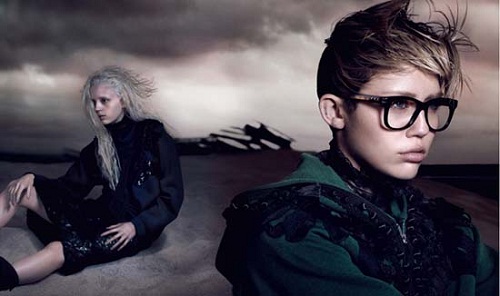 Miley Cyrus xuất hiện trong “cơn ác mộng đáng yêu” của Marc Jacob