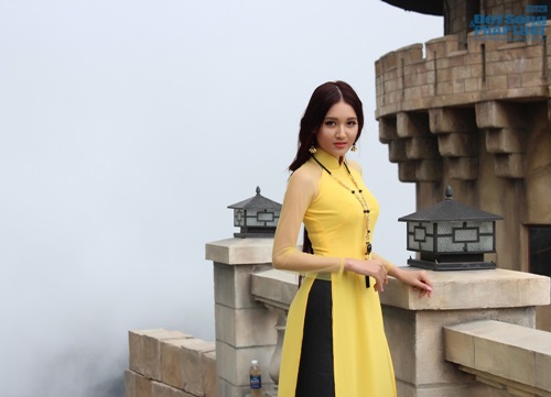 Hoa khôi “Phụ nữ Thời đại” Phương Thảo đằm thắm áo dài Việt Hoa khôi “Phụ nữ Thời đại” Phương Thảo đằm thắm áo dài Việt