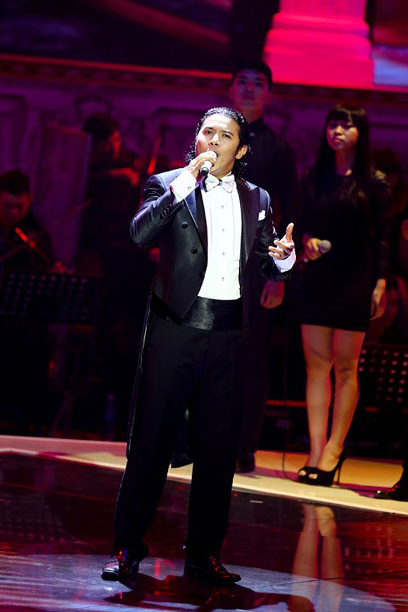 Mẹ Kasim Hoàng Vũ chửi Nathan Lee là 