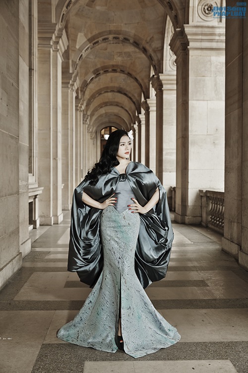 Lý Nhã Kỳ hóa công nương trong lâu đài nguy nga, cổ kính ở Paris