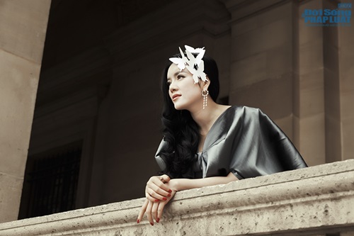 Lý Nhã Kỳ hóa công nương trong lâu đài nguy nga, cổ kính ở Paris