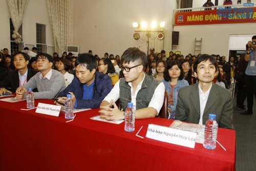  Bật mí đằng sau những nụ hôn trong phim “Chỉ có thể là yêu”