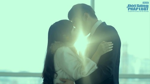 Trương Phương đánh Andrea tới tấp vì ghen tuông Trương Phương đánh Andrea tới tấp vì ghen tuông